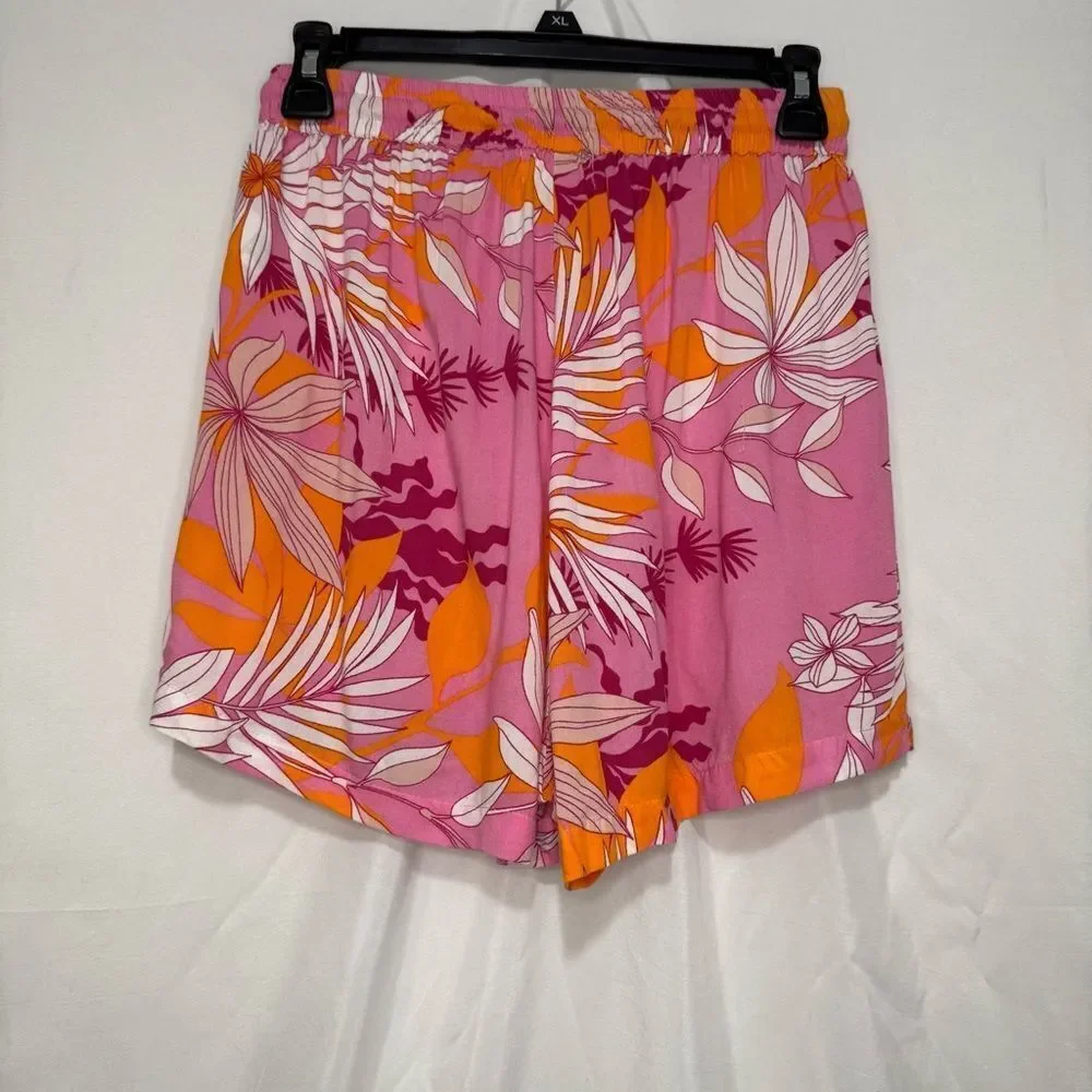 Floral 2 piece short set Size M